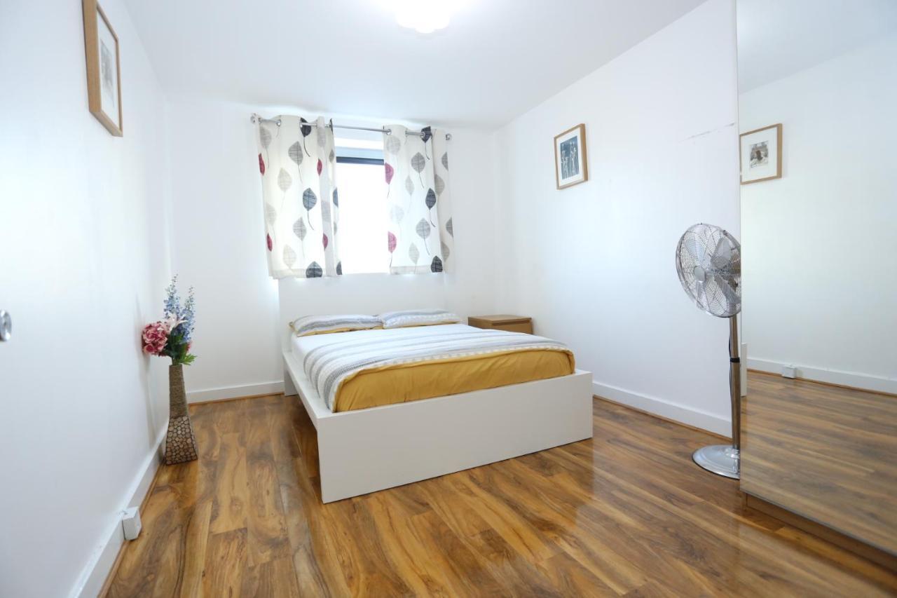 Lovely View 2 Beds 2 Bath Apartment, London Exterior photo