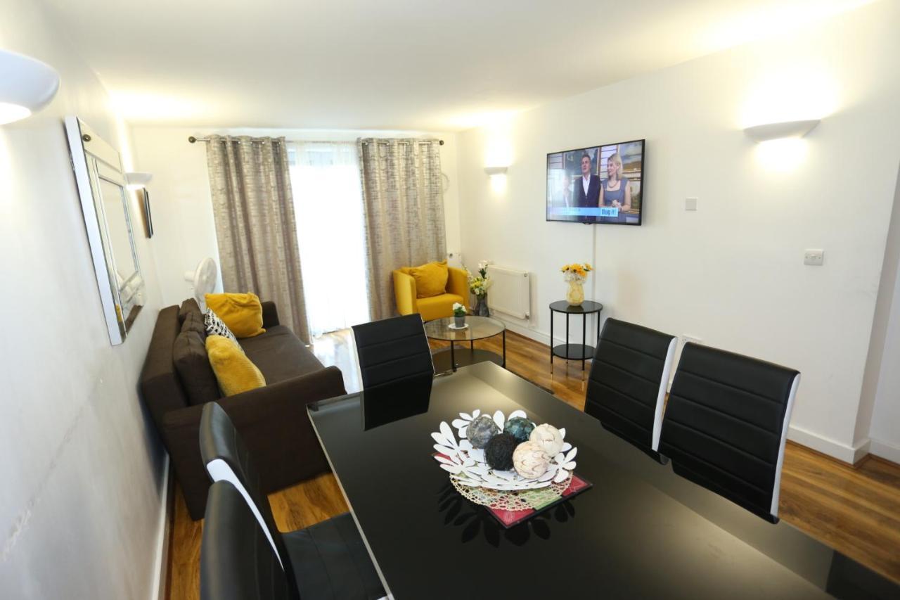Lovely View 2 Beds 2 Bath Apartment, London Exterior photo