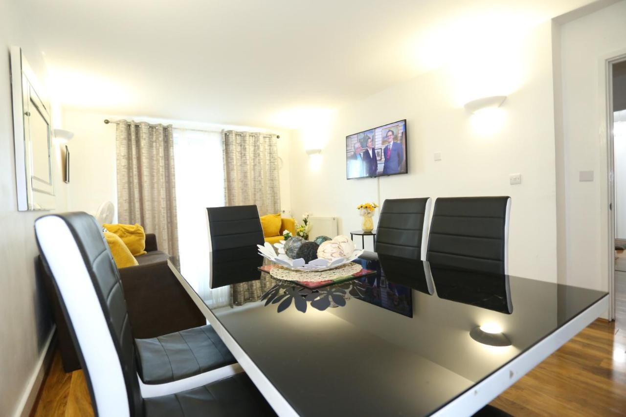 Lovely View 2 Beds 2 Bath Apartment, London Exterior photo